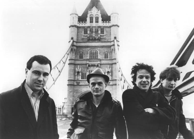 999 artist profile image