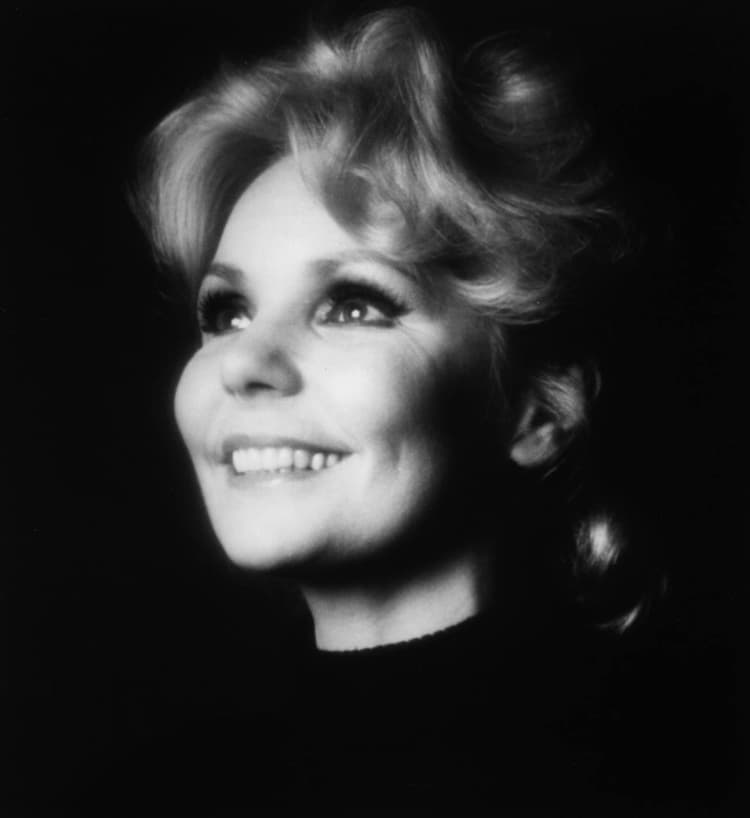 Teresa Brewer artist profile image