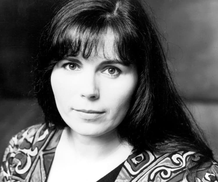 Rita Connolly artist profile image