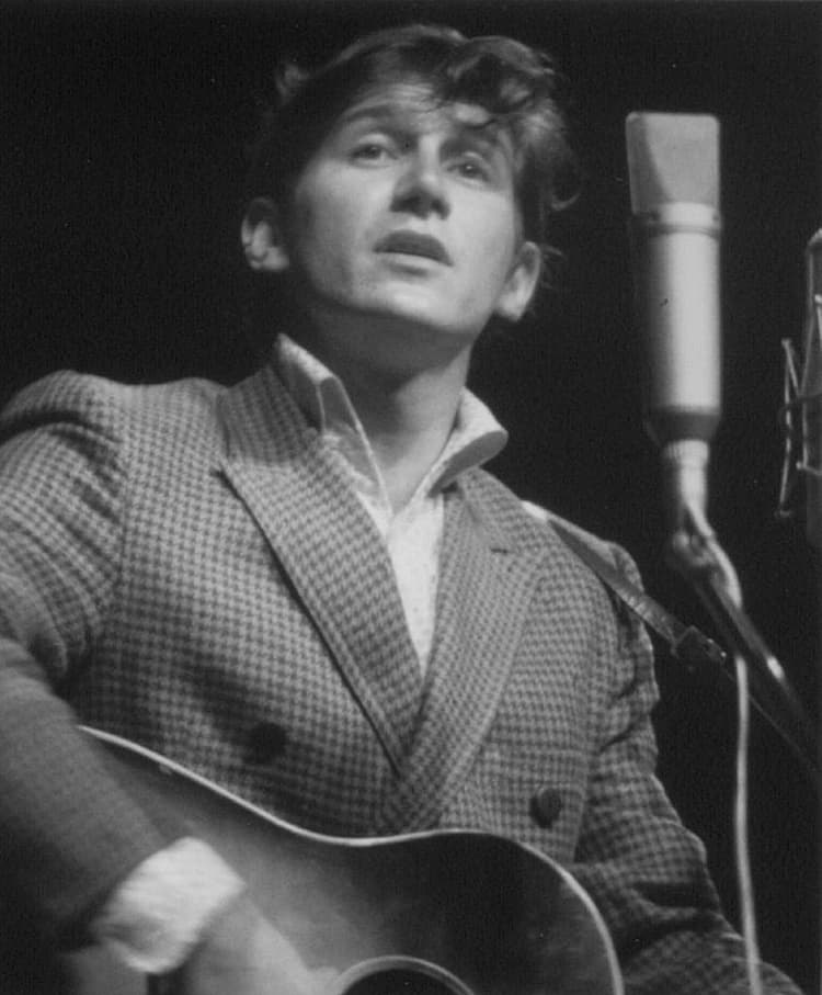 Phil Ochs artist profile image