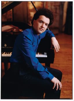 Evgeny Kissin's artist profile image