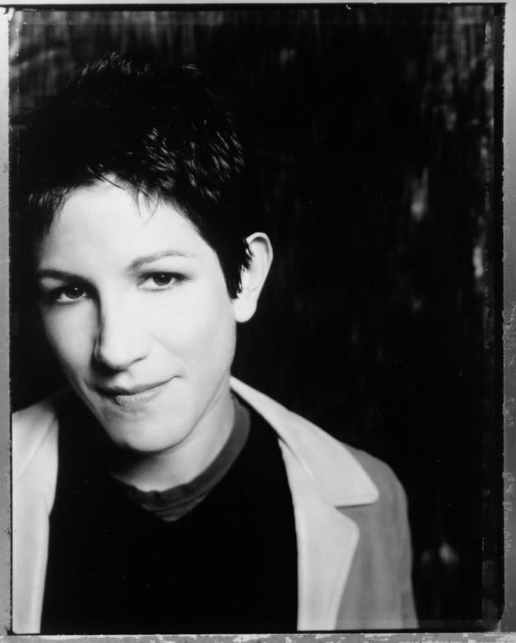 Jennifer Trynin artist profile image