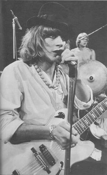 Kevin Ayers artist profile image