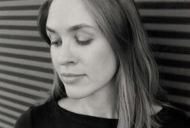 Caroline Herring artist profile image