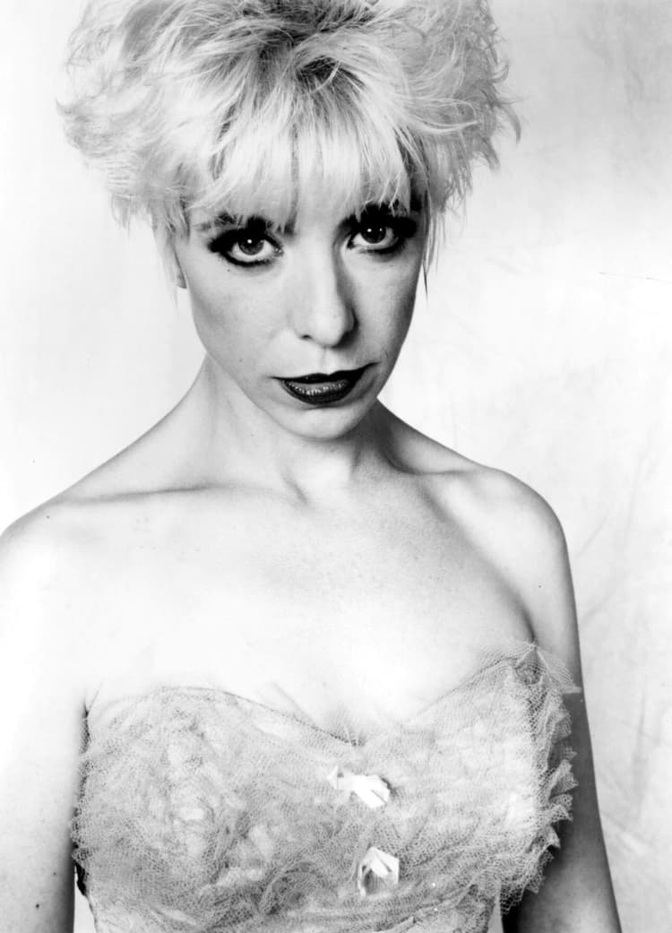 Julee Cruise artist profile image