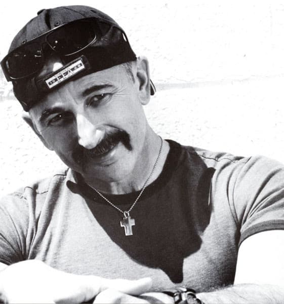 Aaron Tippin's artist profile image