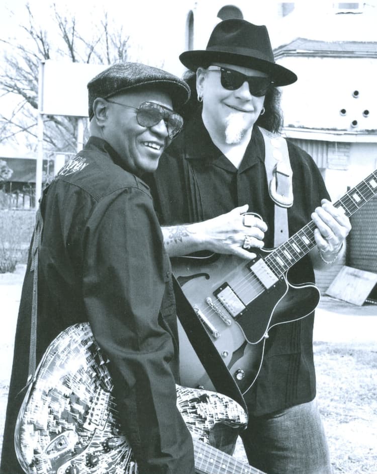 Smokin' Joe Kubek artist profile image