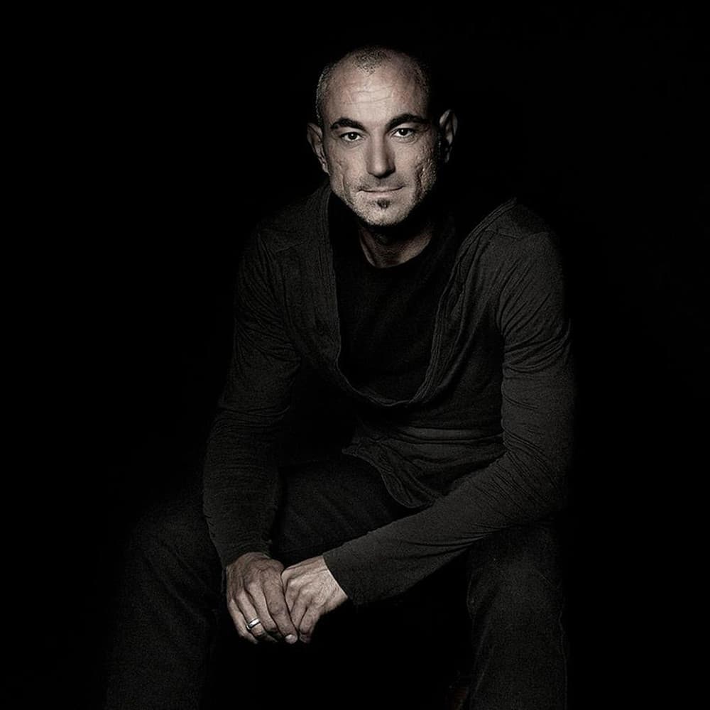 Robert Miles profile
