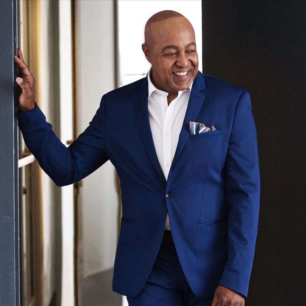 Peabo Bryson's artist profile image