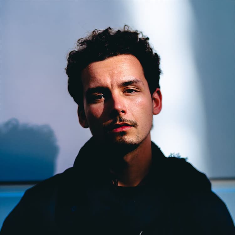 BAD CHILD artist profile image