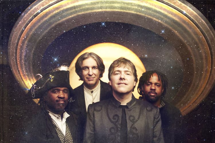 Béla Fleck and the Flecktones artist profile image
