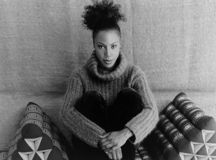 Adriana Evans artist profile image