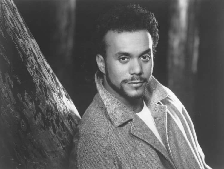 Howard Hewett artist profile image