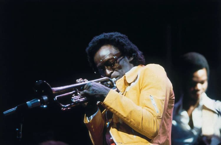 Miles Davis artist profile image