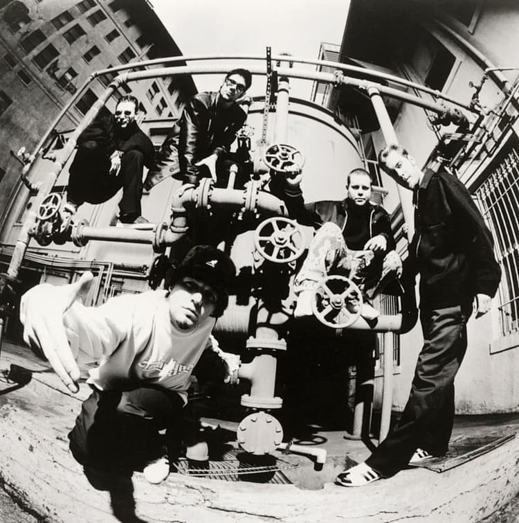 Limp Bizkit artist profile image