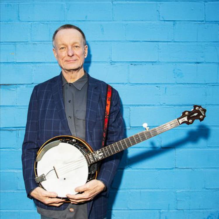 Danny Barnes artist profile image