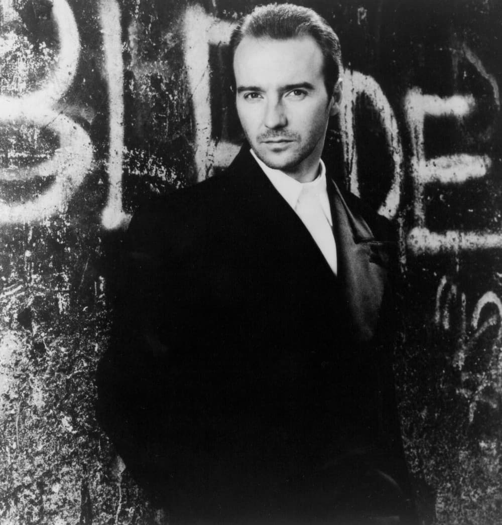Midge Ure's artist profile image