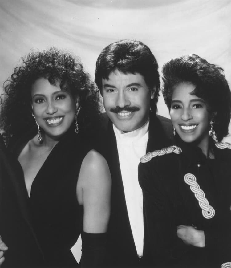 Tony Orlando & Dawn artist profile image