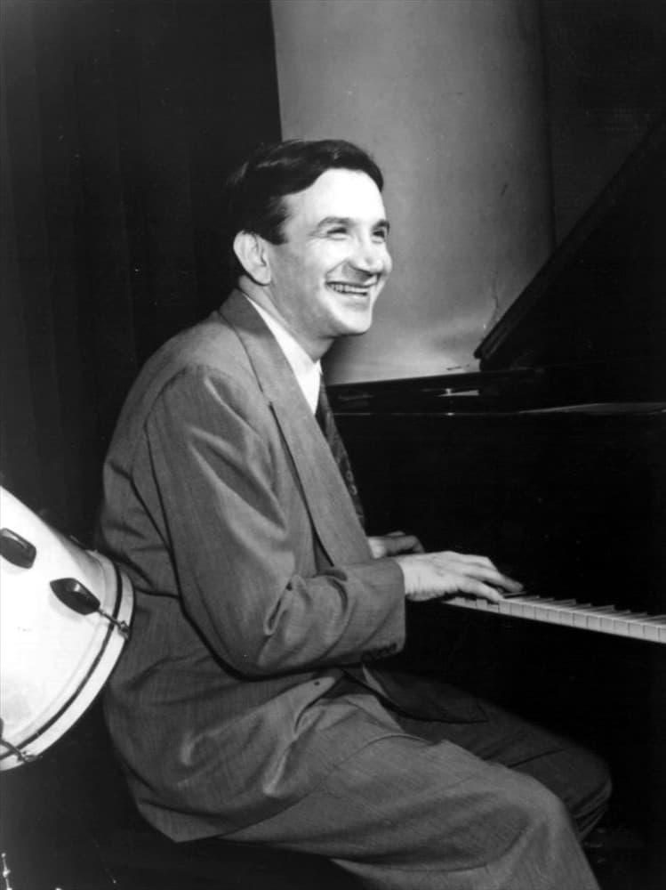Raymond Scott artist profile image