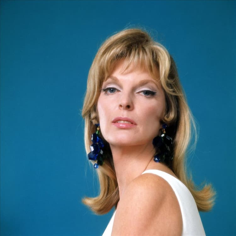 Julie London artist profile image