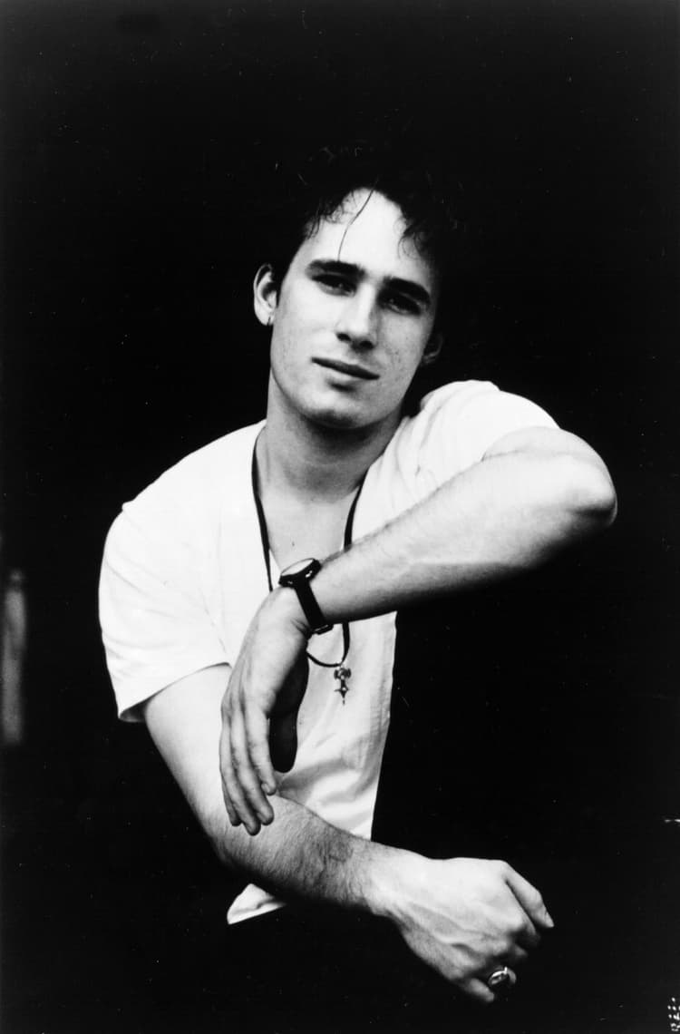 Jeff Buckley artist profile image