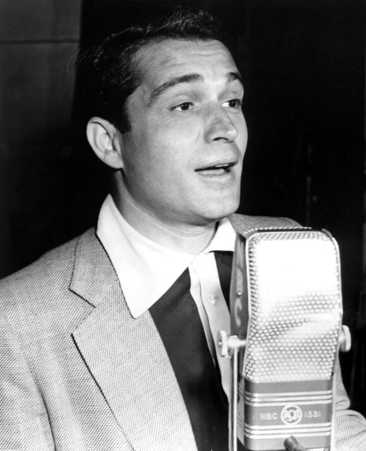 Perry Como artist profile image