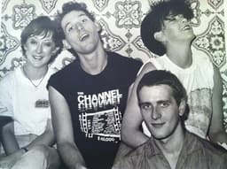 Au Pairs's artist profile image