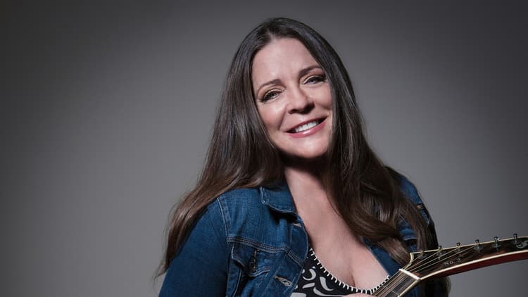 Carlene Carter artist profile image