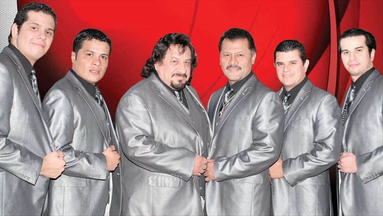 Los Caminantes artist profile image