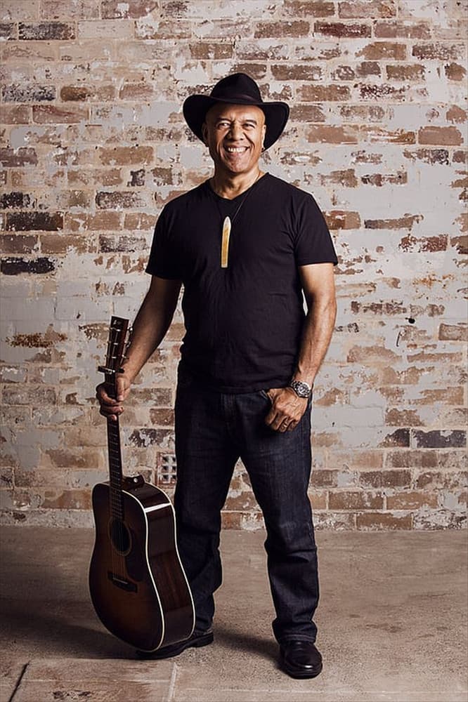 Opetaia Foa'i artist profile image