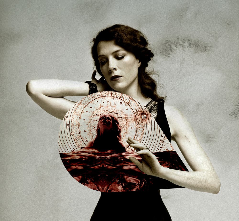 Melissa Auf der Maur artist profile