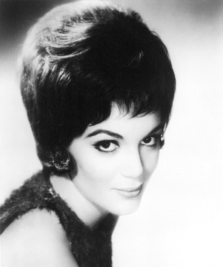 Connie Francis artist profile image