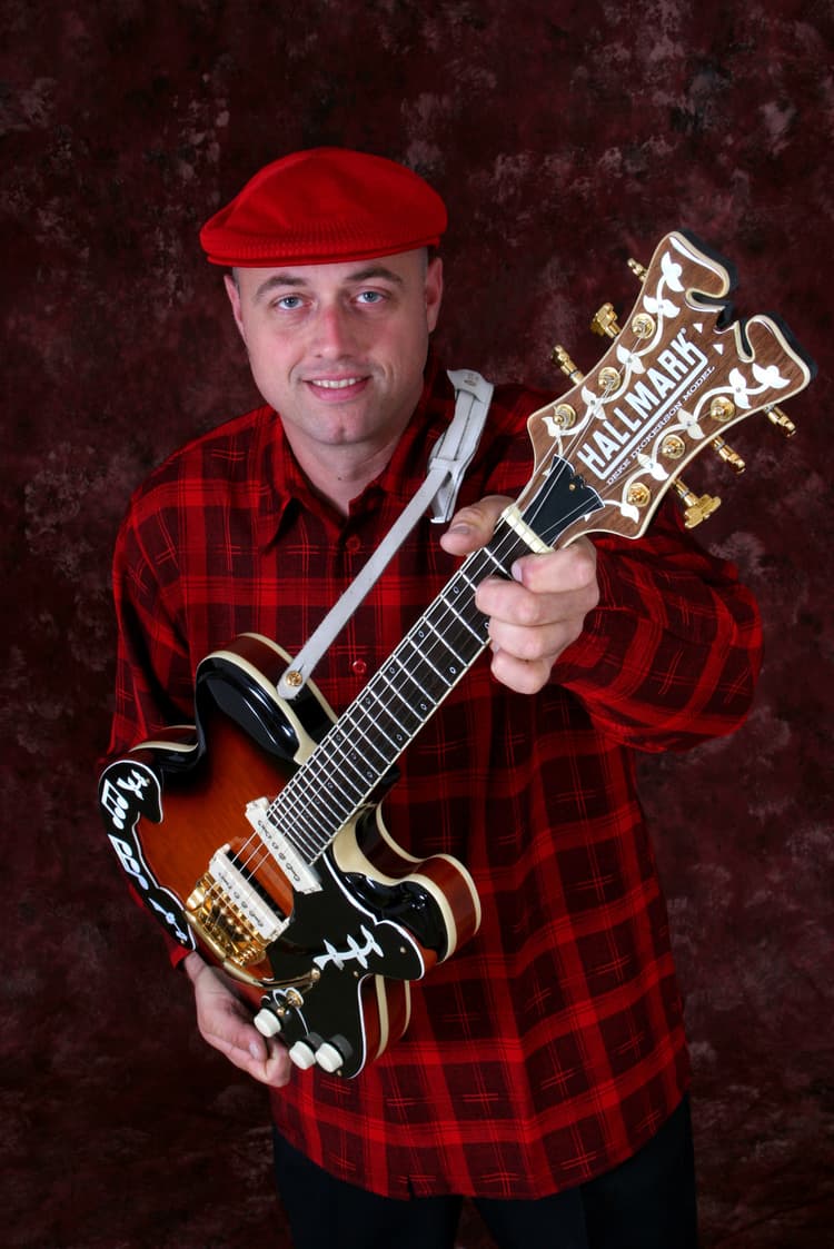 Deke Dickerson artist profile image