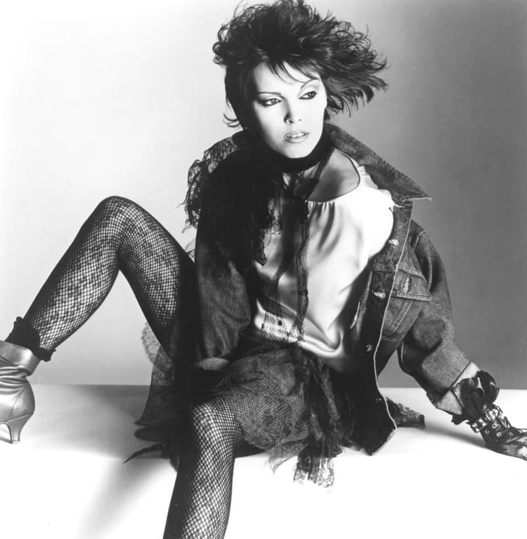 Pat Benatar artist profile image