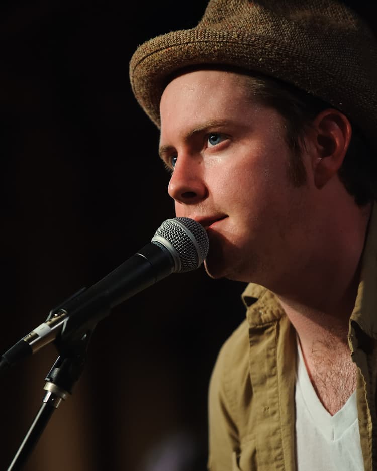 John Fullbright artist profile image