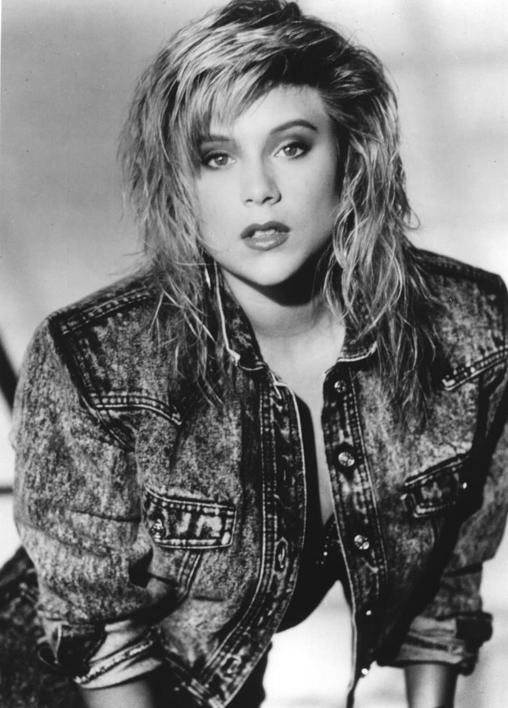 Samantha Fox artist profile