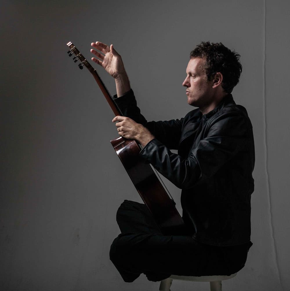 Derek Gripper artist profile