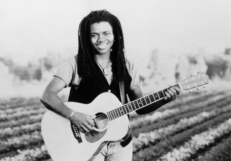 Tracy Chapman artist profile image