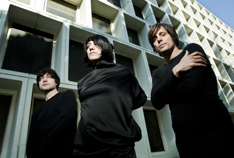 Autolux artist profile image