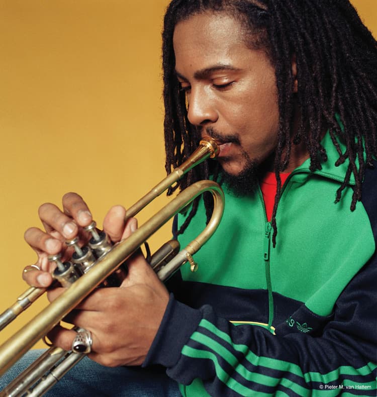 Roy Hargrove artist profile image