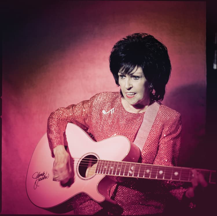 Wanda Jackson artist profile image