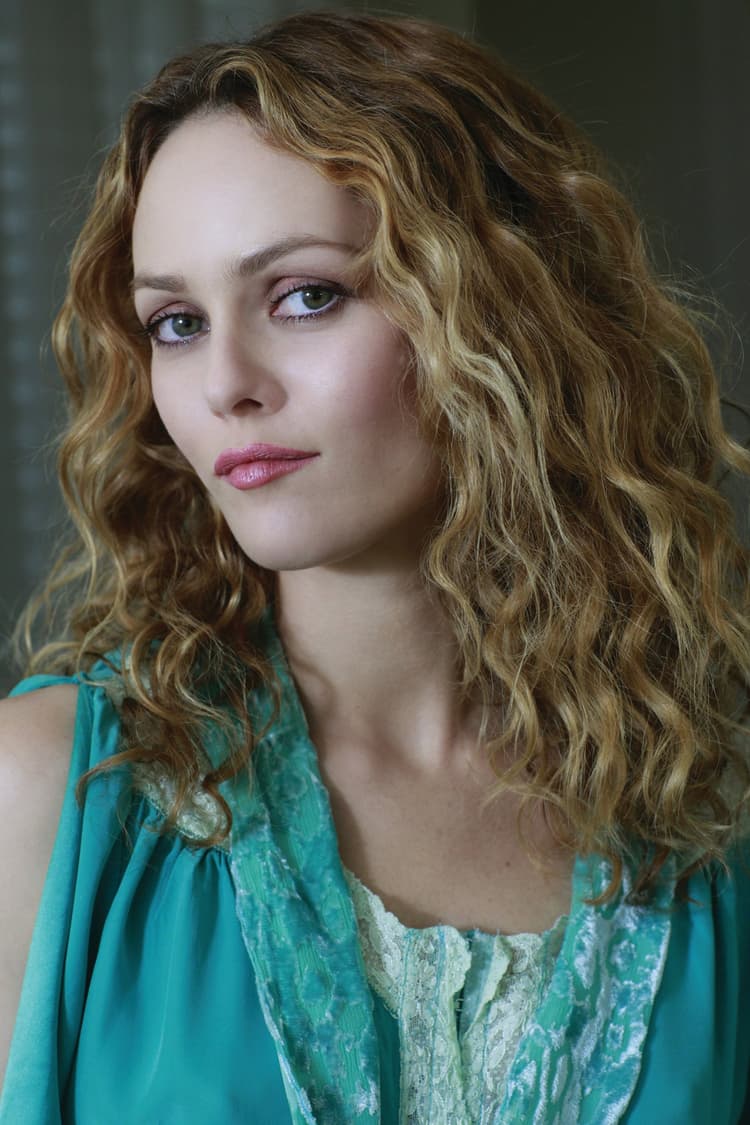 Vanessa Paradis artist profile image