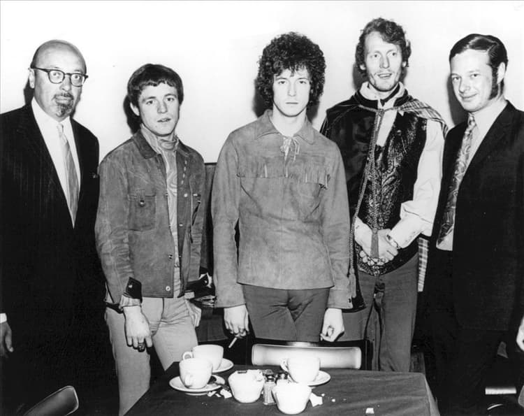 Cream artist profile image