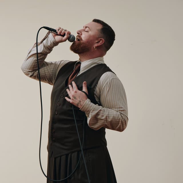 Sam Smith's artist profile image