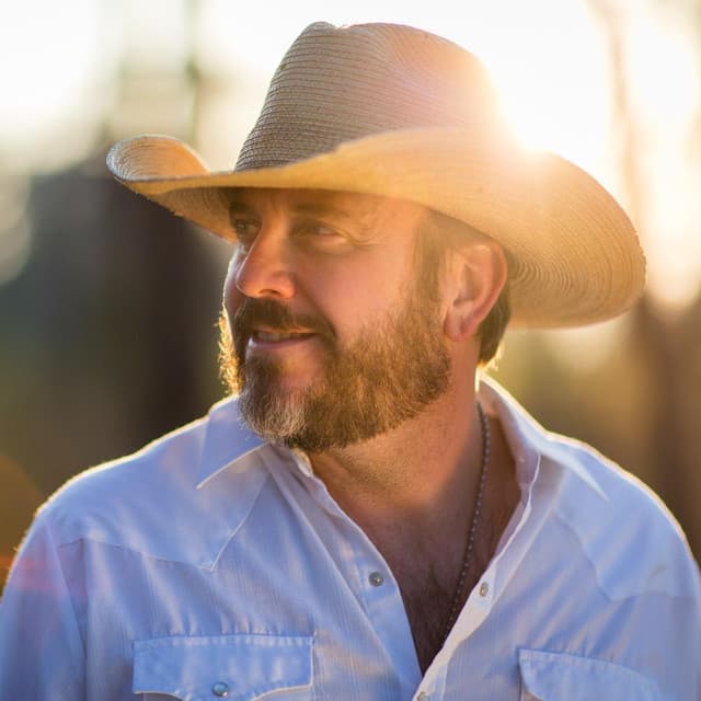 Brandon Rhyder artist profile image