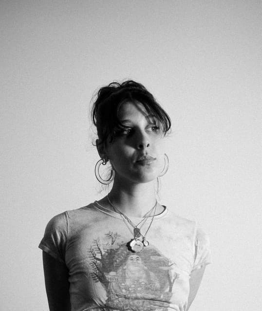 Ash Leone artist profile image