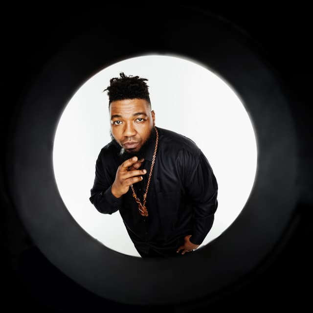 Dezron Douglas artist profile image