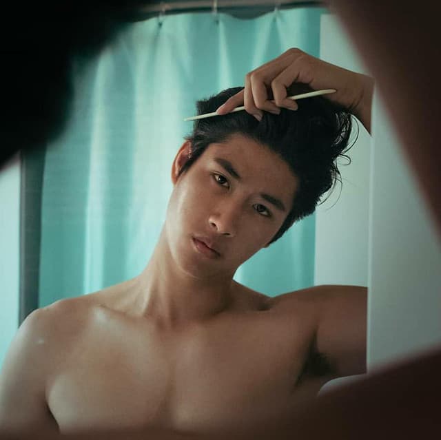 Tuan Le artist profile image