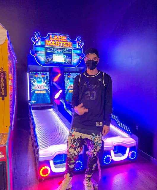 Lil Def artist profile image