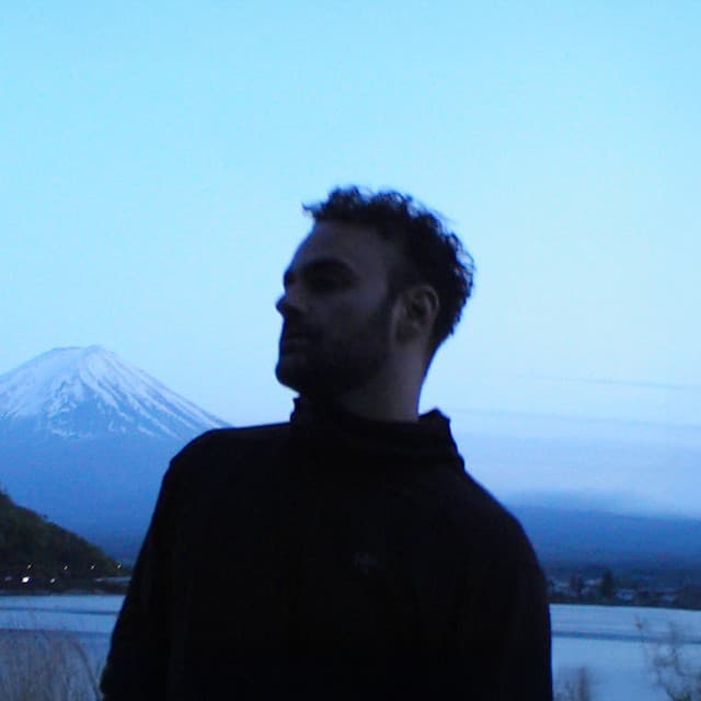 Alex Lustig artist profile image